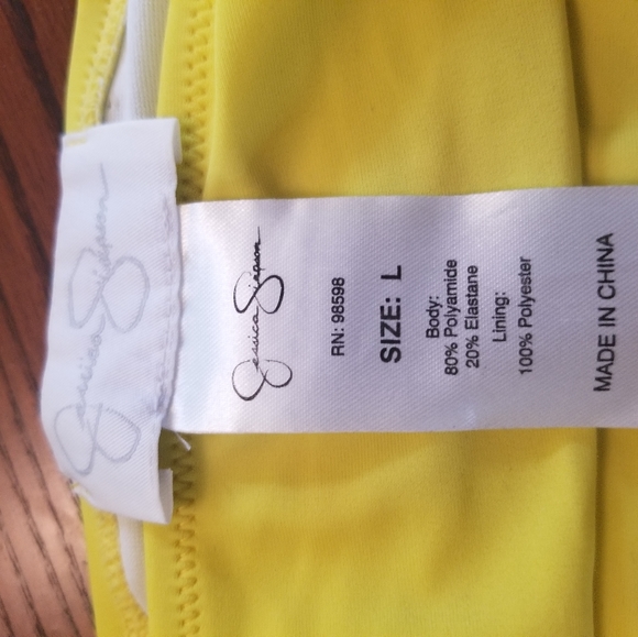 Jessica Simpson Yellow Bikini with Rings - Picture 4 of 6